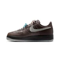 Calzado Nike Air Force 1 07 LV8 Fmme
